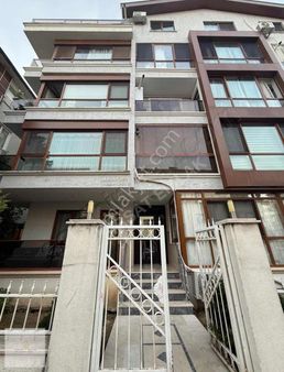 Bahçelievler'de Satılık 2+1 Yüksek Giriş Daire