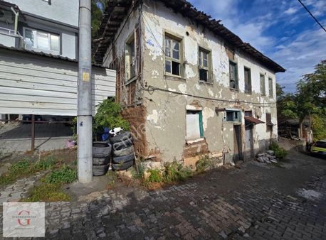 Mudanya Işıklı'da Arkası Orman Köy İçinde 3+0 Müstakil Ev