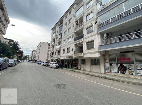 Bahçelievler'de Satılık 2+1 Daire