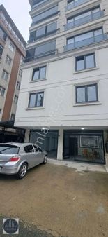 Sönmez'den Şirinevler'de Komple Yenilenmiş 150 M2 Kiralık İşyeri