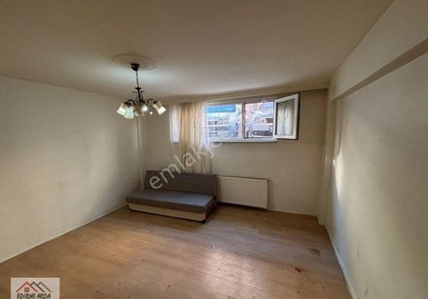 Arda Emlak Ofisin’den Ayşekadın File Market Yakını Daire