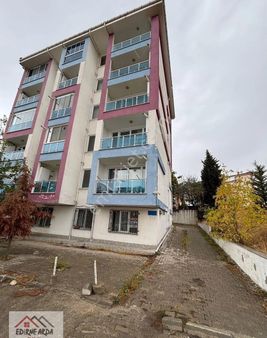 Arda Emlak Ofisin’den Yapay Gölet Yakını Full Eşyalı Daire