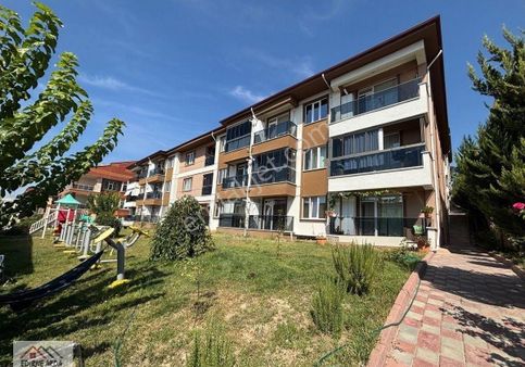 Arda Emlak Ofisin’den Turmalin Evlerin’de Balkonlu Yatırımlık Ara Kat Daire