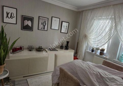 Reşadiye’den Dikmen Mürsel Uluç Mah. 931cad. Yakın 3+1 Daire