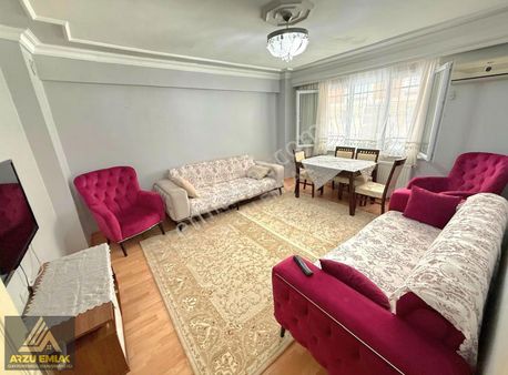 Arzu Emlaktan Yunusemre Mah. Satılık 2+1balkonlu Yüksekgiriş