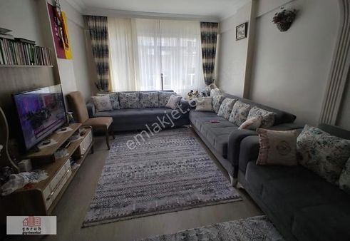 Güngören Güven Mah 2+1 100m2 1.kat Satılık Daire