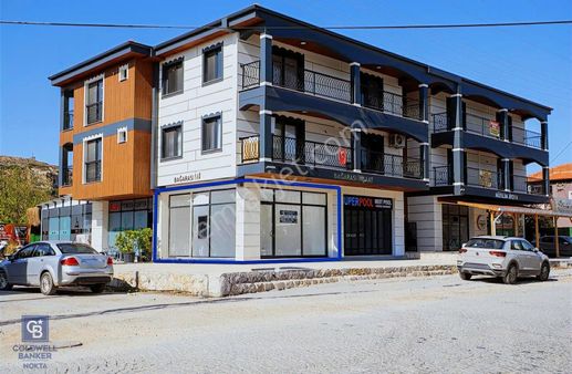 Foça Yenibağarası Mah. Ana Cadde Üzerinde Satılık Dükkan