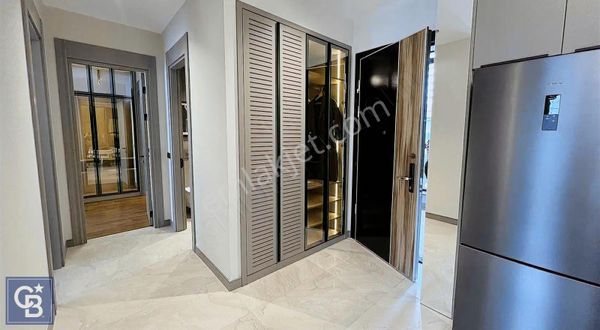 İzmir Velux Bayraklı'da Satılık 2+1 Daire