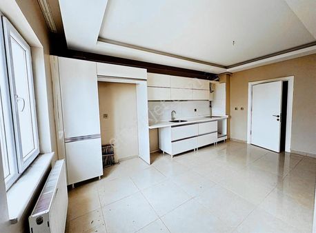 Buhara Bişkek Caddesinde 3+1 Köşe Başı