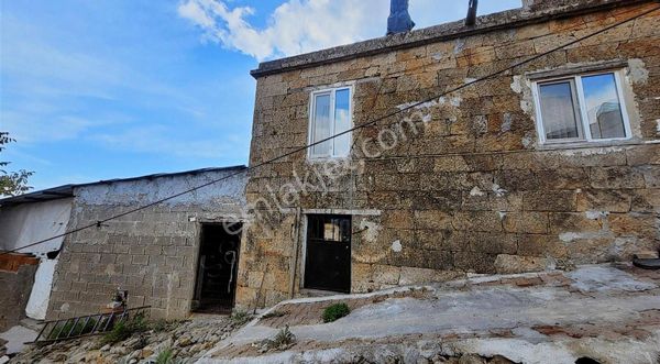 Uzay Emlaktan Çanakkale Ayvacık Ahmetçede Denız Gören Taş Ev