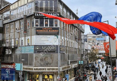 Sefaköy Kiralık 480m2 Dükkan Tabela Reklam Değeri Yüksek Konumda