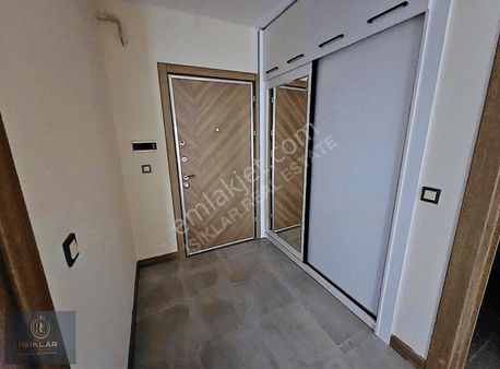 Enes Işık 'tan Bostanbaşı Yeni Tokilerde Kiralık 3+1 Daire
