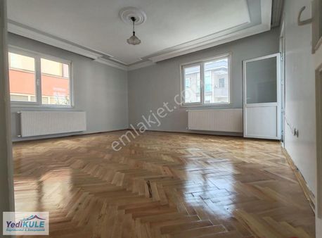 Armağanevlerde 2. Kat 120 M2 3+1 Kullanışlı Daire Bakımlı Daire
