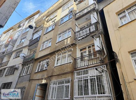 Zincirli Kuyu Caddesinde 2+1 Kombili 1.kat Kiralık Daire