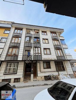 Kağıthane Gürsel Mah. Doğandere Sokak'ta 3+1 Satılık Yeni Bina