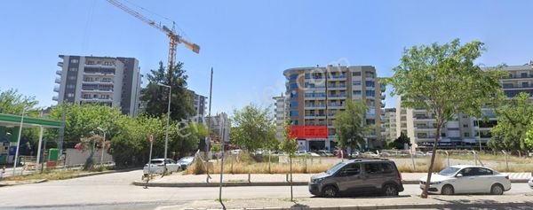 Başkut'tan Mansuroğlu'nda Ticari Kullanıma Uygun 4+1