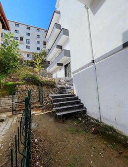 E5e Yürüme Mesafesinde Otopark Üstü Deniz Manzaralı 2+1 Dubleks