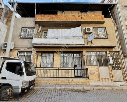 Denge'den Buca Göksu Mah_de 187 M2 4+1 D'gazlı Bakımlı Bina