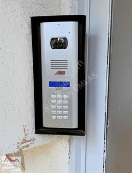 Yenigün Mahallesinde Site İçerisinde Katta Bakımlı 3+1