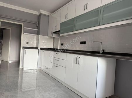 Rıza Acar'dan Pursaklar Mimar Sinan Mah. 3+1 Ara Kat Full