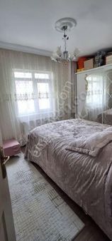 Kısmet Emlak'tan Merkezde 3+1 Daire