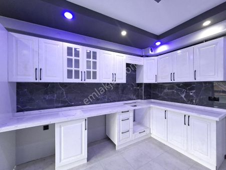 Recep Ümit Emlak'tan Şarhöyük Büyük Park Yanında Satılık Süper Lux 2+1 Daire