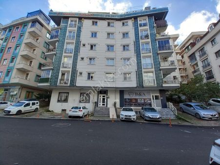 Ebeveyn Banyolu - 3+1 - Ara Kat - Oturuma Hazır - Geniş Daire