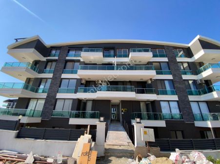 Didim Altınkum'da Deniz'in Mavinin Komşusu Satılık 2+1 Daireler