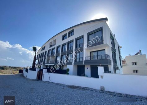 Didim Efeler'de Sıfır Yapı Satılık 2+1 Daire