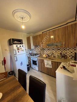 Turgutlu Eymen Emlak'tan Yıldırım Mh. Satılık Arakat Doğalgazlı Daire 🏡