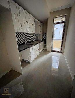 Mimarsinan Mahallesinde Site İçinde Satılık Daire!!