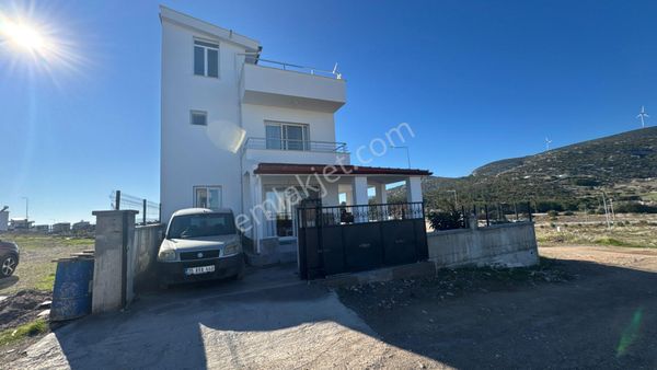 Mordoğan Kamukent’te Satılık 3+1 Villa