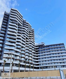 İzmir İnci Tower'da Full Eşyalı Kiralık 1+1 Daire