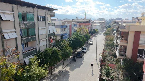Cumhuriyet Mahallesinde Satılık 3+1 Daire – 2.650.000₺ Aydın / Nazilli – Cumhuriyet Mahallesi