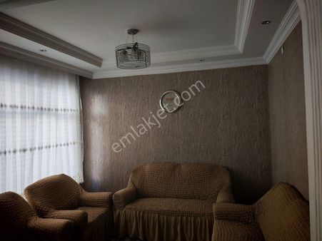 İhsaniyede Mareşal Karşı Sokağında 3+1 Satılık Daire