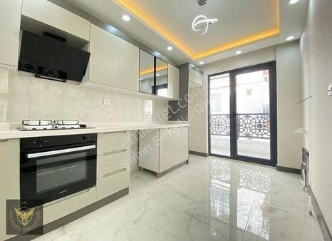 Beylikdüzü Metrobüsüne Yürüme Mesafesinde 2+1 Sıfır Dairemiz...