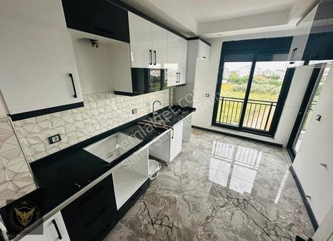 Beylikdüzü Metrobüse 10'dk Yürüme Mesafesinde 2+1 Lüx Dairemiz