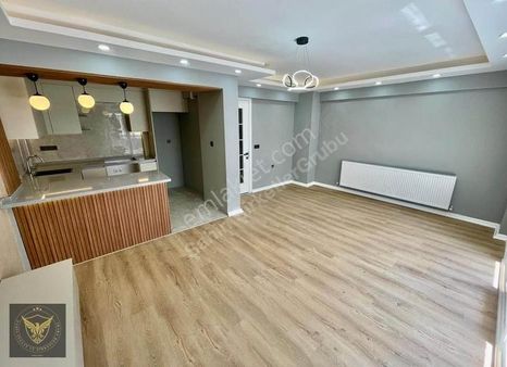 Beylikdüzü'nde Metrobüse Komşu Yeni Binada Yeni 1+1 Şık Dairemiz