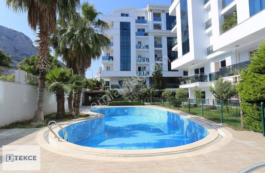 Hurma Mahallesi'nde Otoparklı Site'de Satılık Daire | Tekce