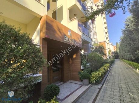Yuvakur Sitesinde Kiralık Daire