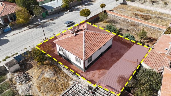 Karapınar Emlak'tan Satılık 434 M2 Arsa Ve İçerisinde 3+1 Ev