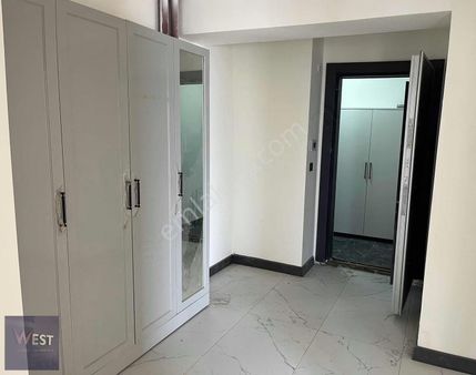 Çanakkale Merkez Karacaören Caddesinde Teraslı 2+1 Kapalı Mutfak