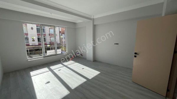 Sanayi Üstünde Sıfır Güney Cephe 2+1 Satılık Daire