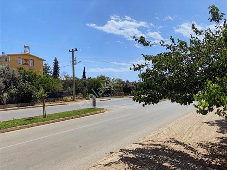 Ermenekte Yola Cephe Sıfır 3 Katlı Bahçeli Dükkan