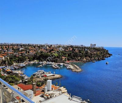 Denize Sıfır Mükemmel Manzara İle 3+1 Eşyalı Satılık Daire