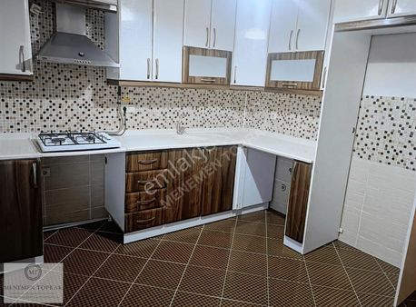 Kiralık**bornova Doğanlar Mh. 2+1 Kapalı Mutfak Daire