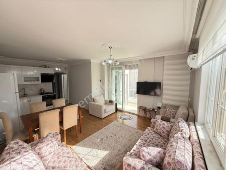 R.denktaş Caddesi Katta 2+1 Temiz Eşyalı Kiralık Daire