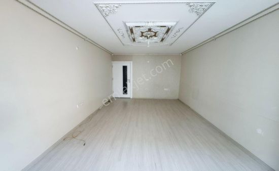 Yıl&ka Gayrimenkul'den Zafer Mahallesi 2+1 Satılık Daire