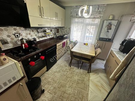 Alc Den Merkezi Konumda Ara Katta Full Yapılı 3+1 Satılık Daire