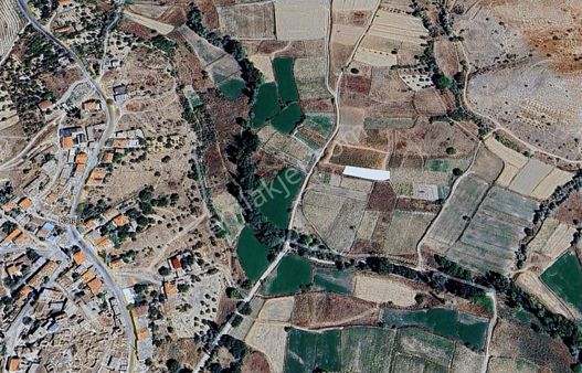 Karain Ürgüp Arazi Sulu Yol Var Köy İçinde 752m2